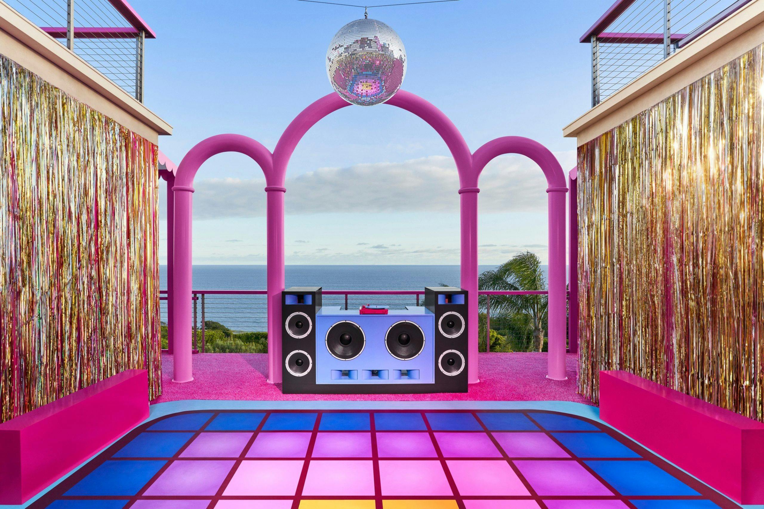 Barbies Dream House i Malibu Barbies Dream House i Malibu